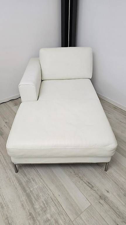 Ikea Divani: Divanetto in pelle – Usato da Cassina d'Agno venduto da sabri_0301 3
