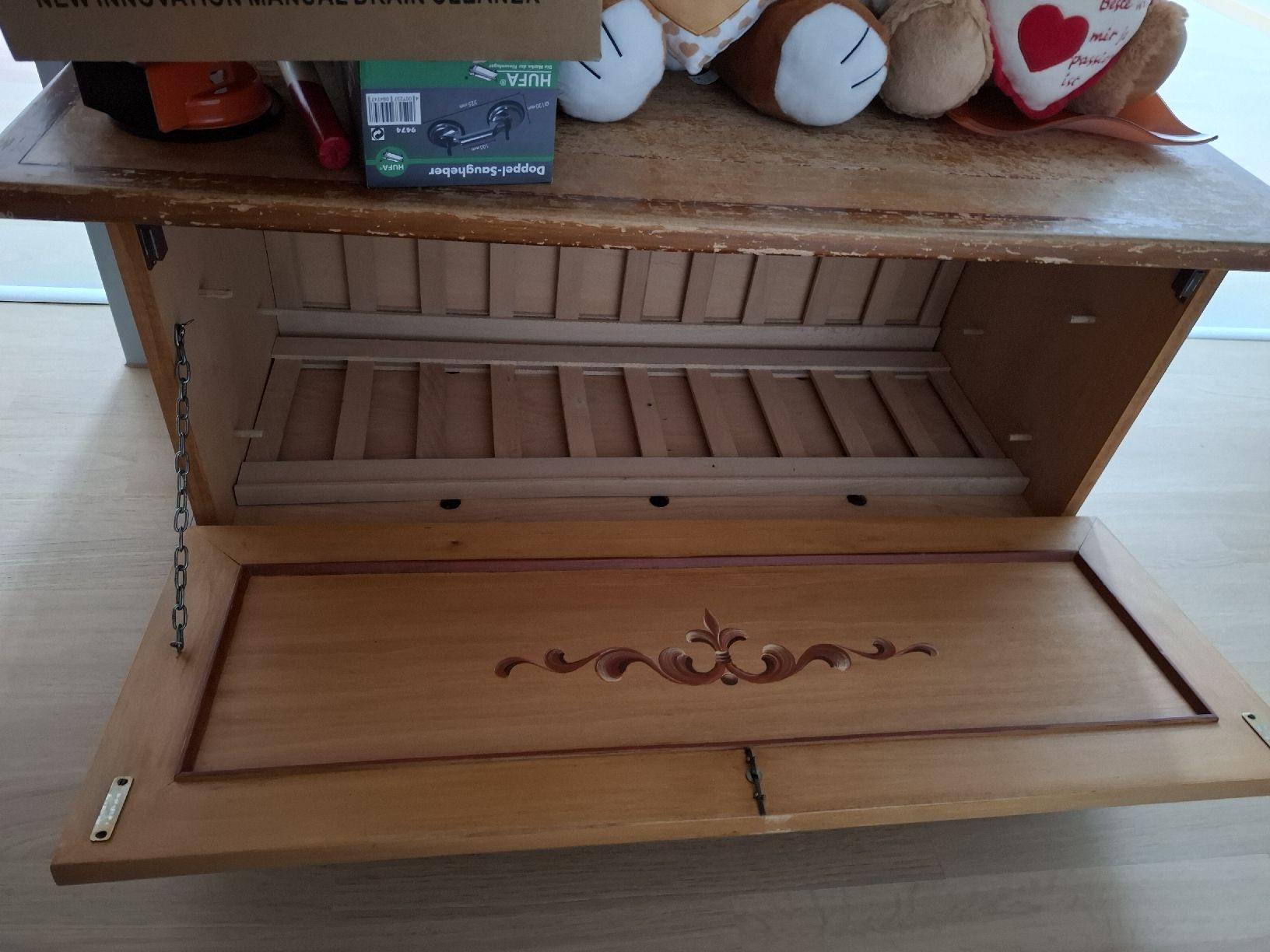 Coffres: Truhe Holz bemalt mit Blumen antik  – D'occasion à Oberhelfenschwil par Buffy1980 1