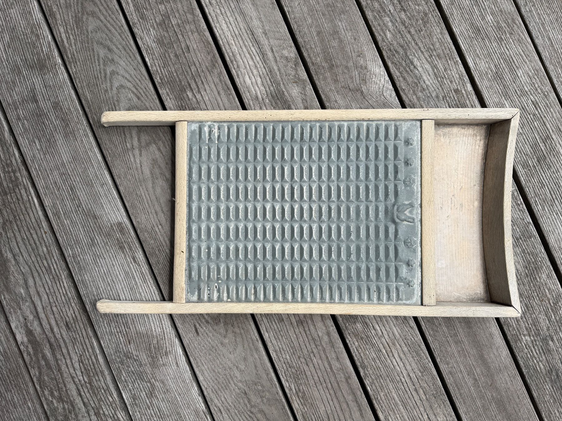 Tutte le decorazioni: Waschbrett antik vintage – Usato da Wittwil venduto da Schnaeppli64