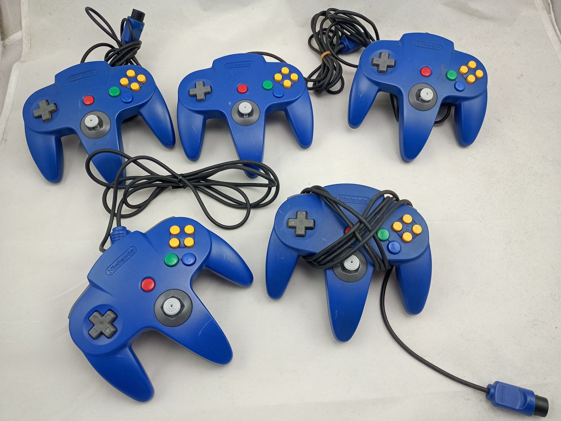 Altri accessori: N64 Original Controller (gut) – Usato da Buchs AG venduto da SellAndBuyX 2