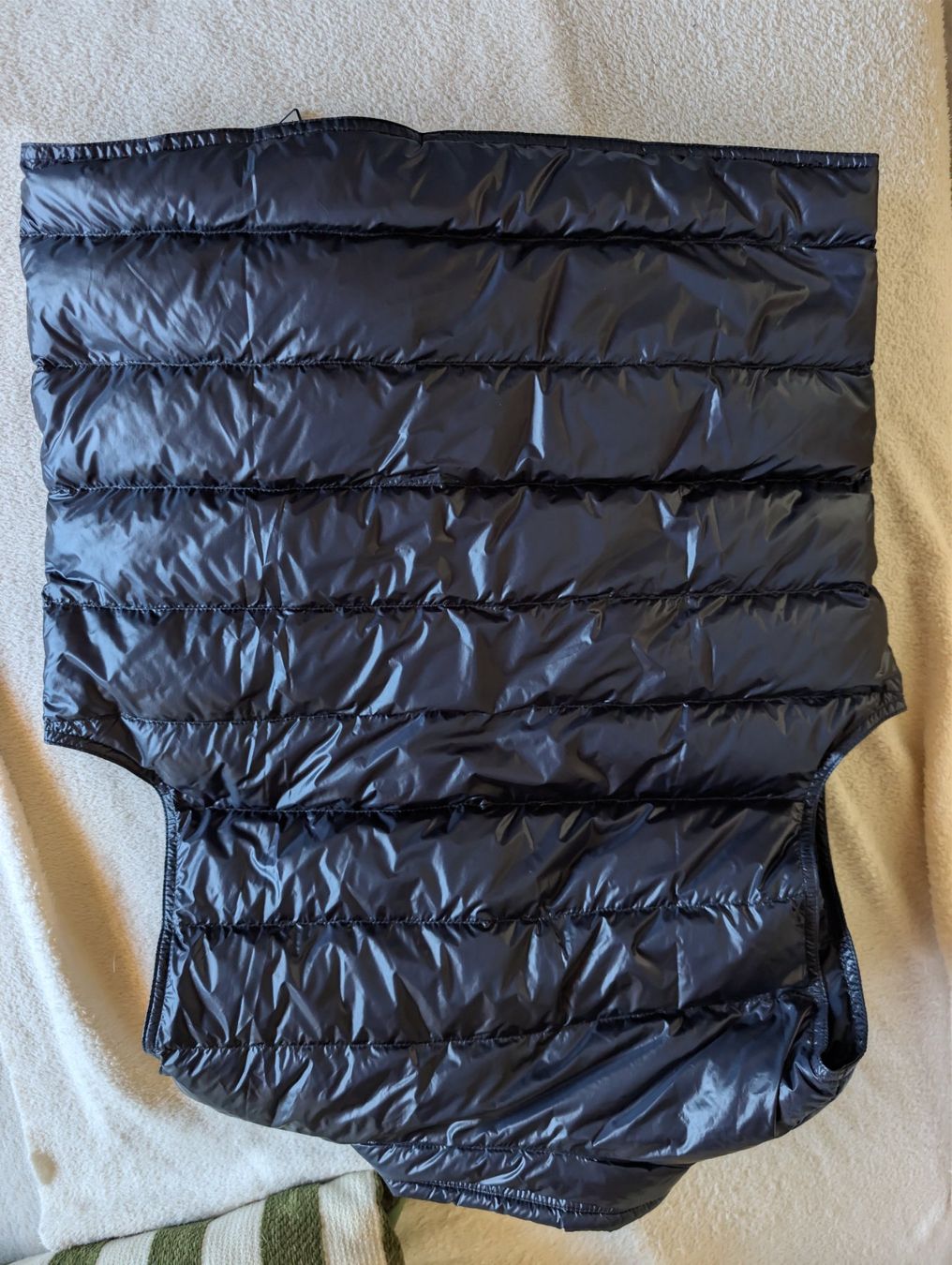 Moncler Gilets: Moncler Gui Gilet – Neuf (Voir description) à Ftan par pad_5kxh 2