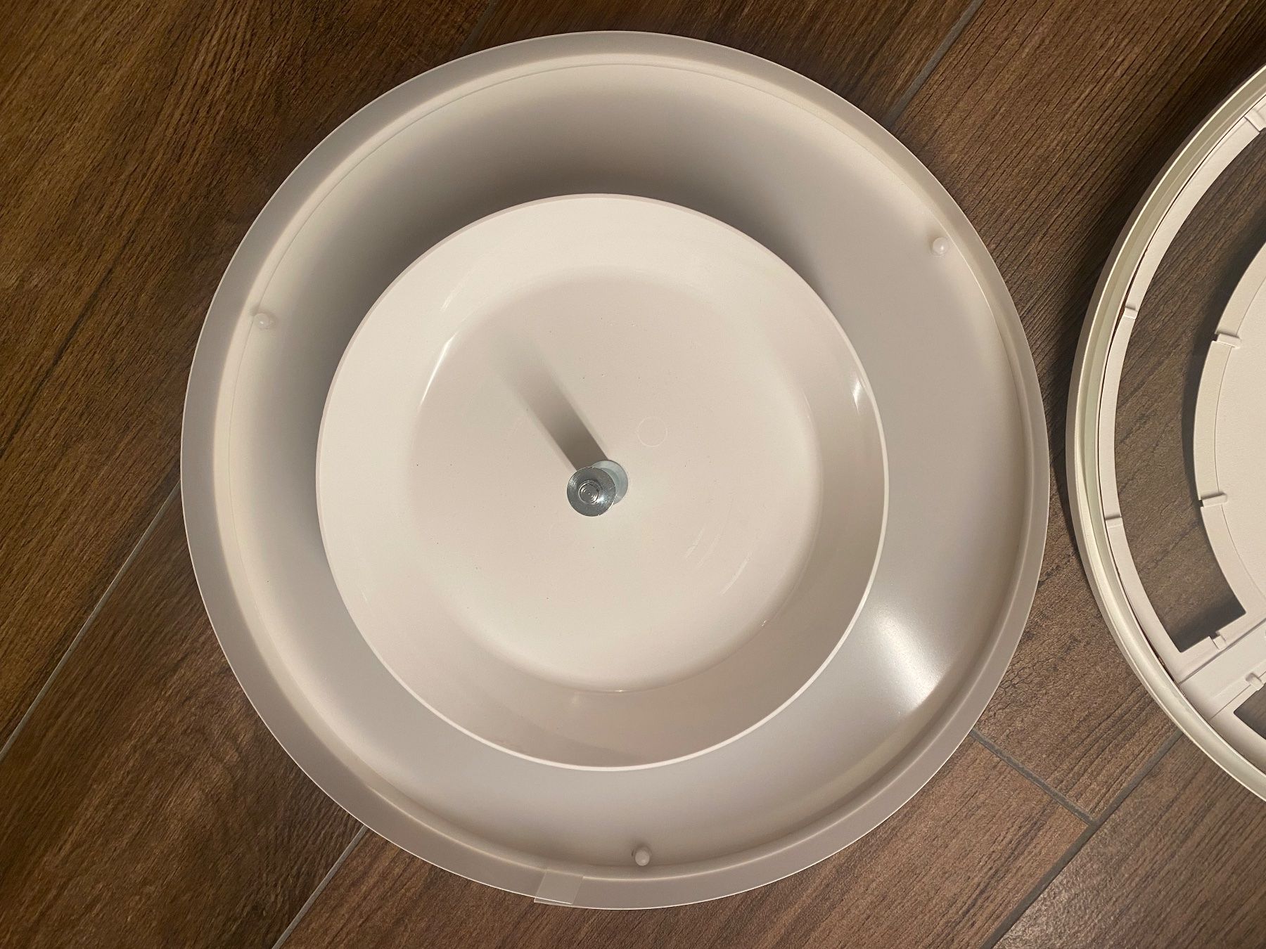 Philips Kronleuchter & Deckenlampen: Philips Hue Deckenleuchte Being weiss – Gebraucht aus Pratteln von a23_j2gs 6