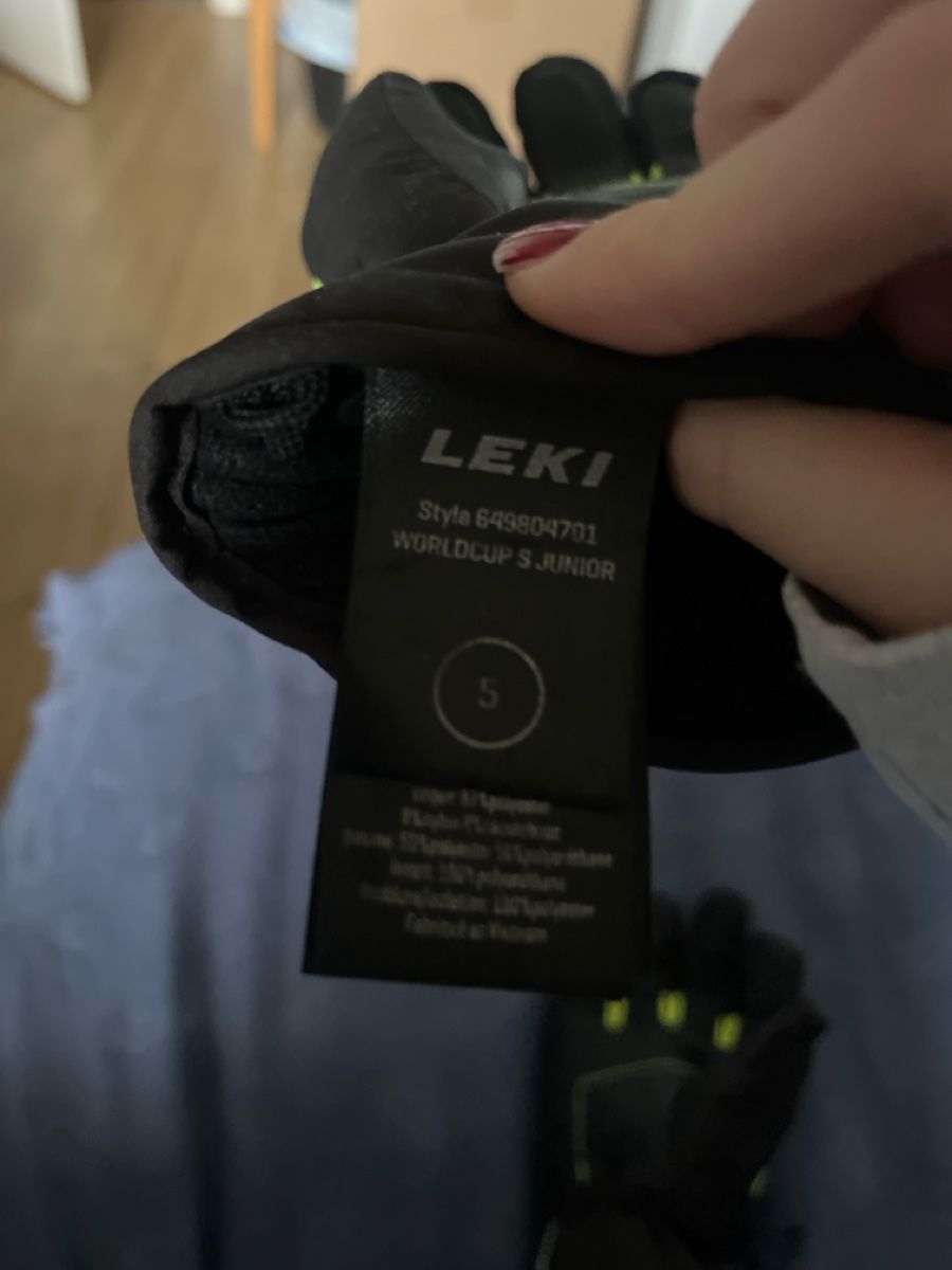 Leki Kinderhandschuhe: Leki handschuhe grösse 5 – Gebraucht aus Ins von rere23 2