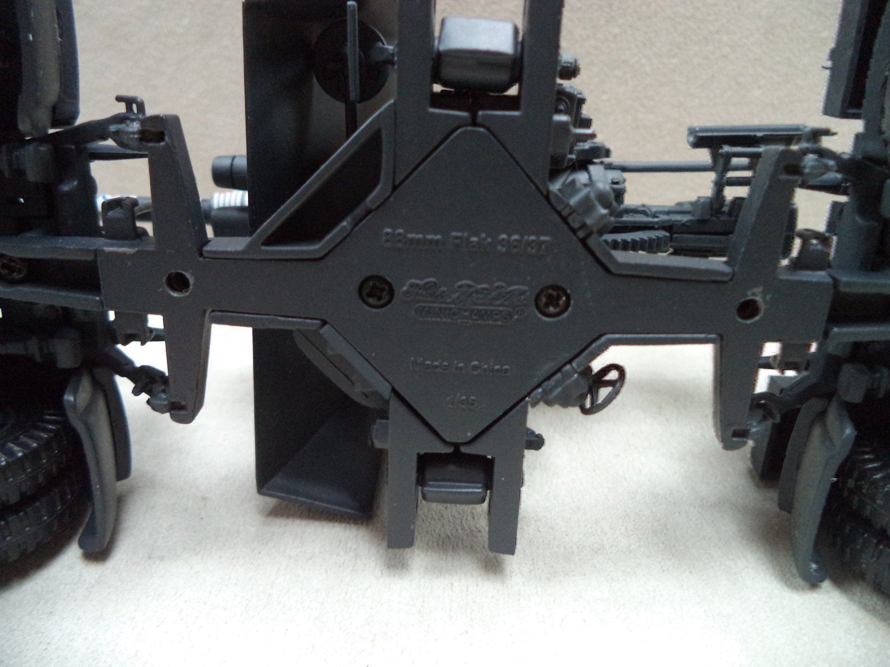 Minichamps Modellini d'auto: MINI CHAMPS 88mm Flack 36/37 – Nuovo (secondo la descrizione) da Rieden AG venduto da Wirth03 7