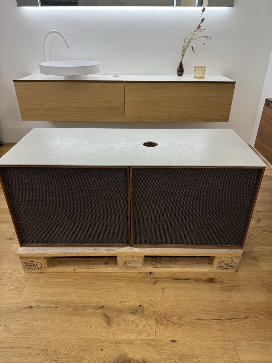 Mobili per bagno: Domovari Waschtisch Set – Nuovo (secondo la descrizione) da Amriswil venduto da deluxe_bad