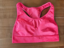 Bustier / Top für Sport Gr. 146 / 152