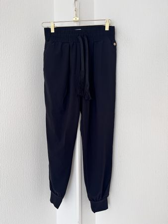 Ina Kess Damen Hose schwarz Grösse XS guter Zustand