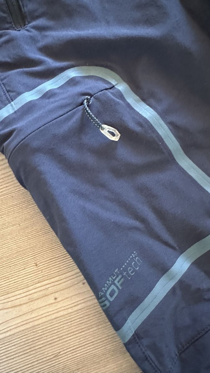 Mammut Pantaloni: Mammut Hosen Softtech Grösse 38 short  – Usato da Wolfhalden venduto da Bambam74 1