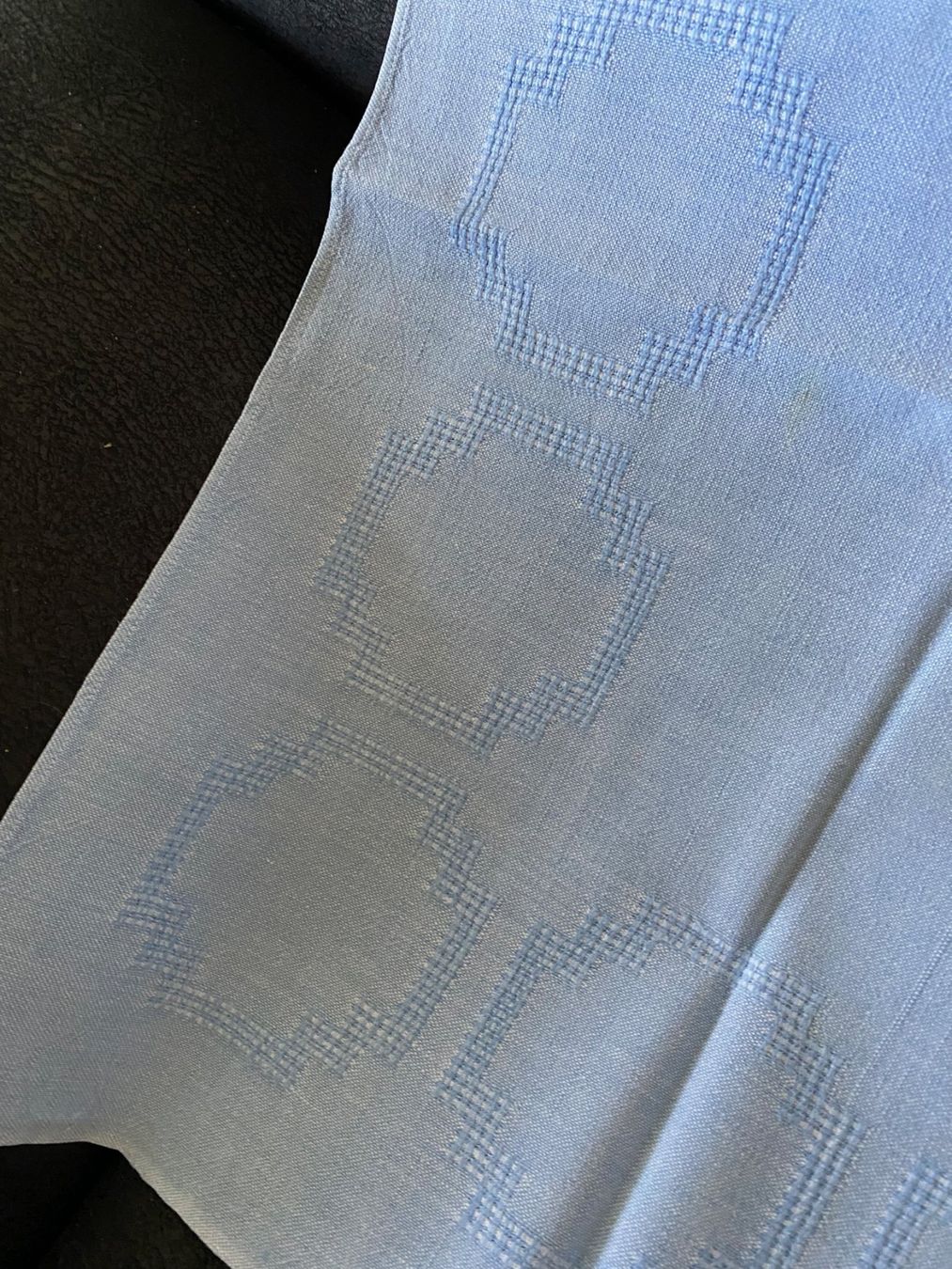 Altra biancheria da tavola: Tischtuch blau 92x92cm – Usato da Allenwinden venduto da Obalu 2
