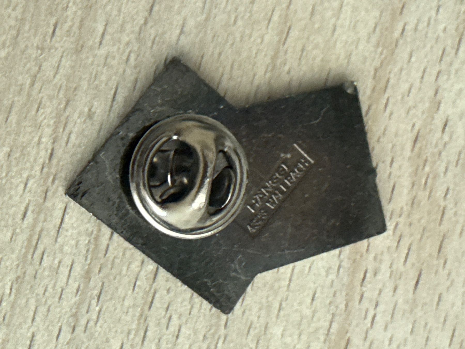 Placchette & Badge: Pin Kunst am Bau Knauf – Usato da Glattbrugg venduto da Schweigmatt 1
