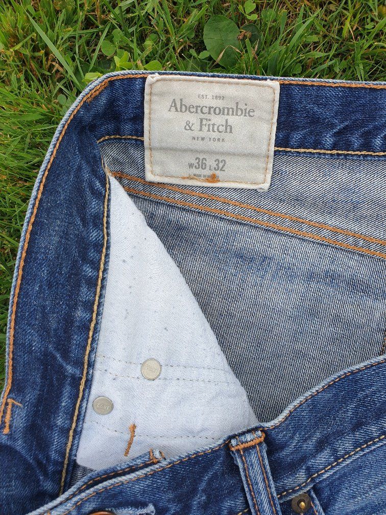 Abercrombie Jeans: Jeans Abercrombie & Fitch W36 – Usato da St. Gallen venduto da Rene123 1