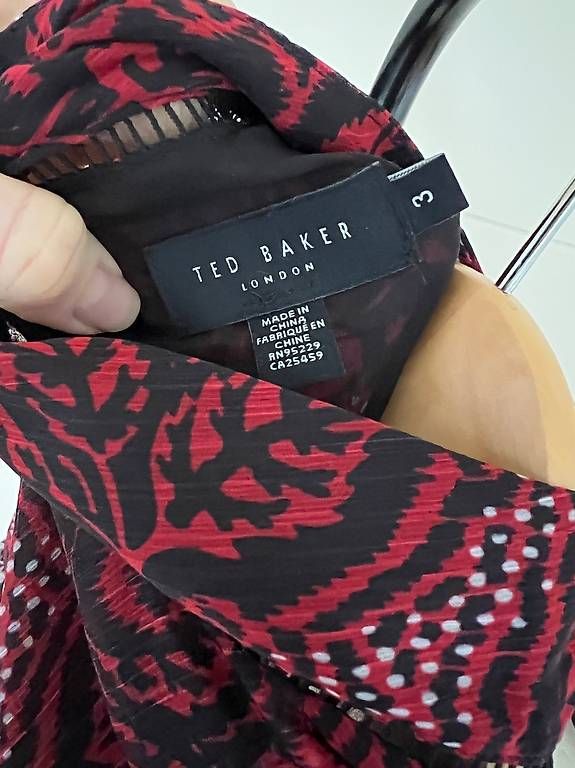 Camicette: Designer Bluse Ted Baker Gr 36 – Usato da Luzern venduto da HeleneXX 4
