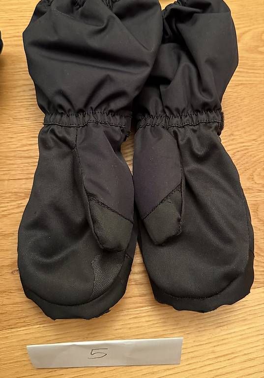Guanti: Handschuhe div Grösse 0 2 3 5 Reima – Usato da Männedorf venduto da han_5vkz 2