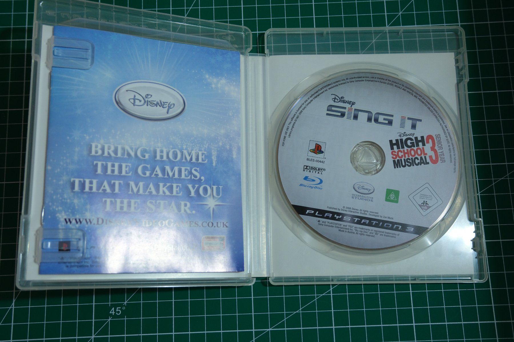 Giochi: Disney Sing It - Highschool Musical 3 - PS3 – Usato da Zürich venduto da tch171 2