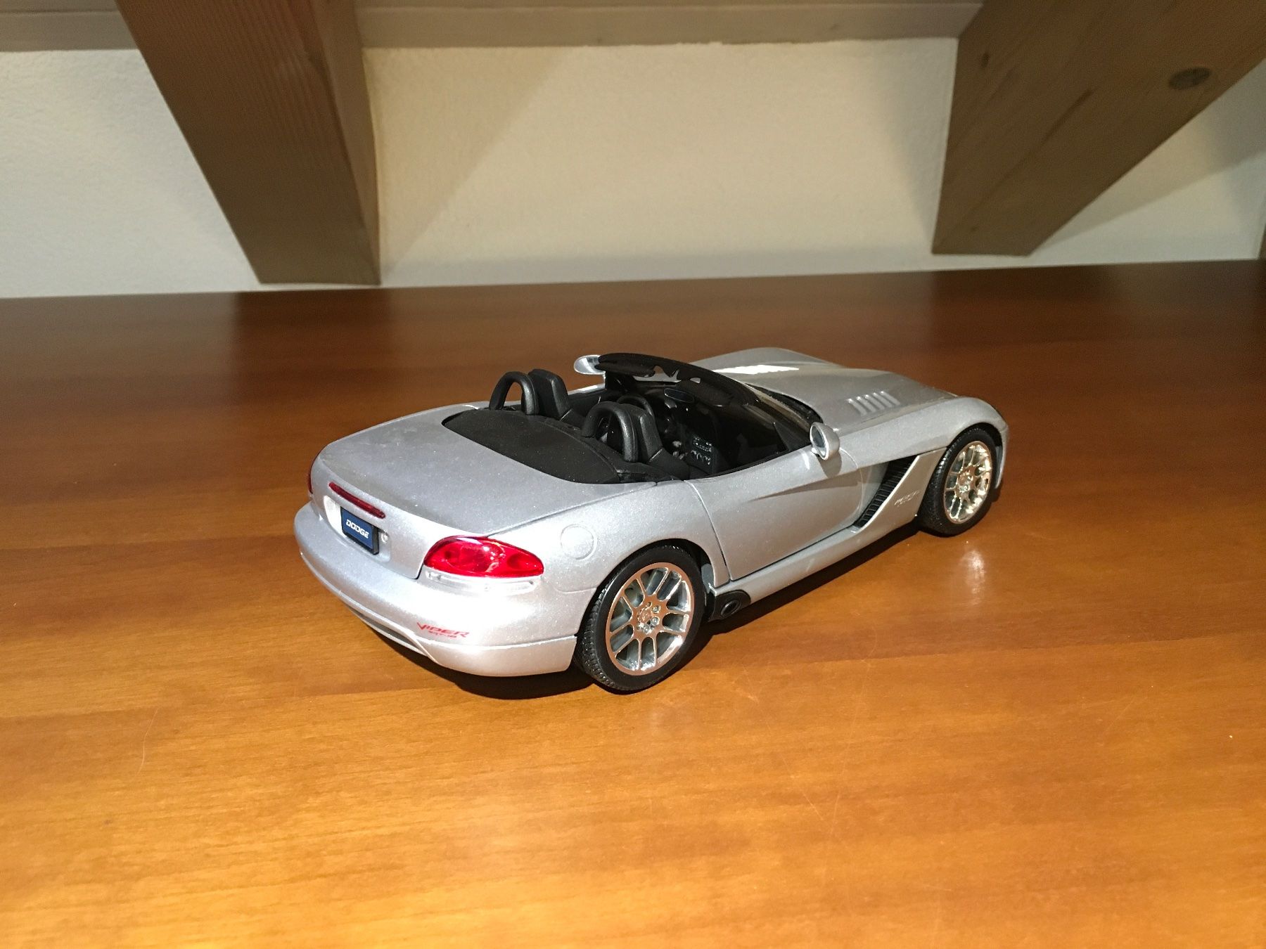 Dodge Modellini d'auto: Dodge Viper SRT 10 - 1/18 – Usato da Wohlen AG venduto da PrivatSammlung 1
