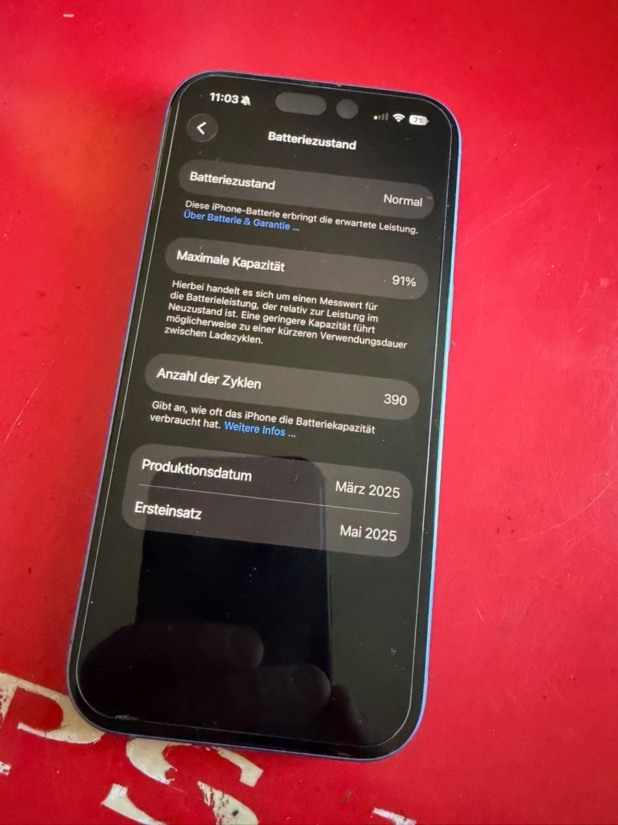Apple Telefoni cellulari / Smartphones: IPhone 16 – Usato da Wetzikon ZH venduto da deb_8wcc 1
