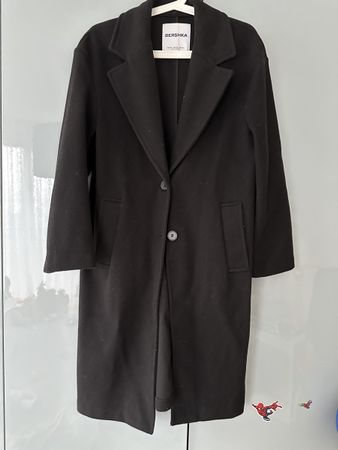 Bershka Mantel schwarz Grösse XS