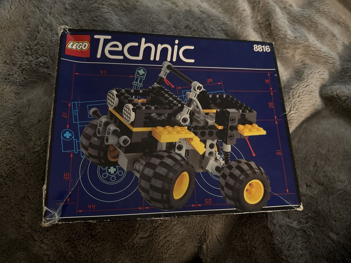 Technics Baukästen: LEGO Technic Off-Roader 8816 mit Originalverpackung – Gebraucht aus Therwil von Schneefra1