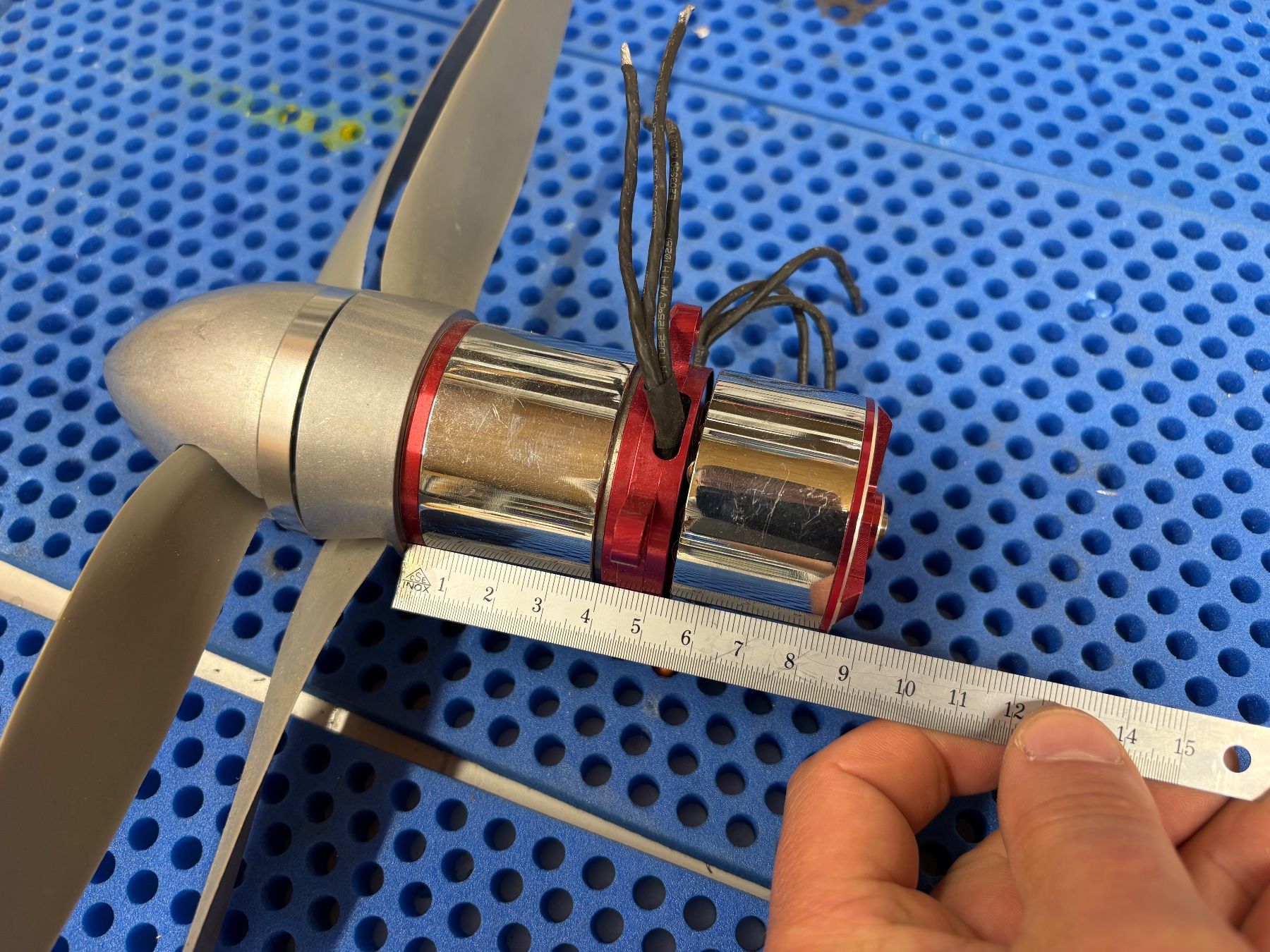 Modellismo RC: RC Flugzeug Coax- (Contra) Antrieb – Usato da Thunstetten venduto da D_aernscht
