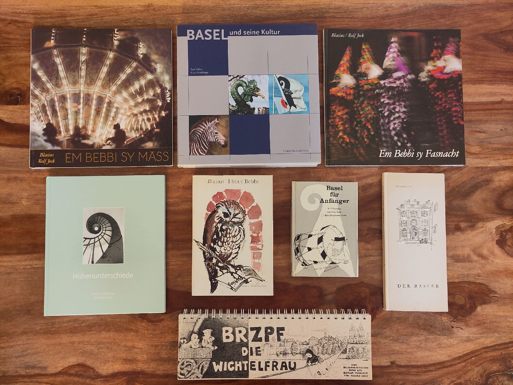 Libri: 8 div. Bücher rund um Basel – Usato da Basel venduto da Morgenmuffel
