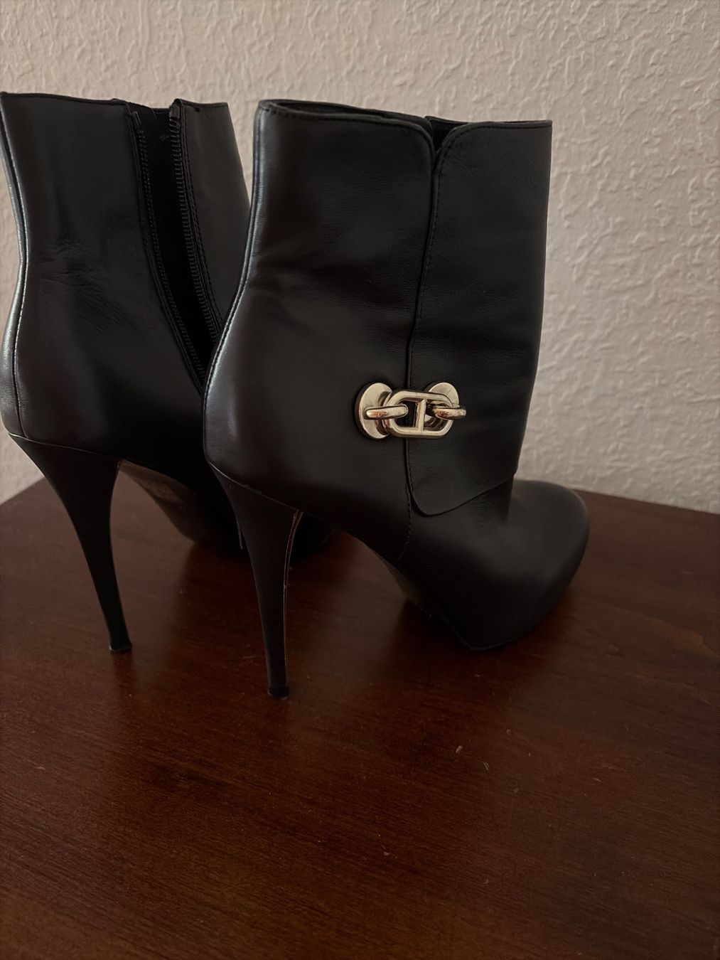 Scarpe da donna: Stiefeln  Marciano – Usato da Bern venduto da trantor007 2