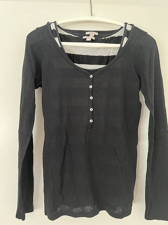 Esprit Maglioni & Felpe: Esprit Pulli schwarz/weiss zweiteilig – Usato da Murten venduto da bea_n5yn