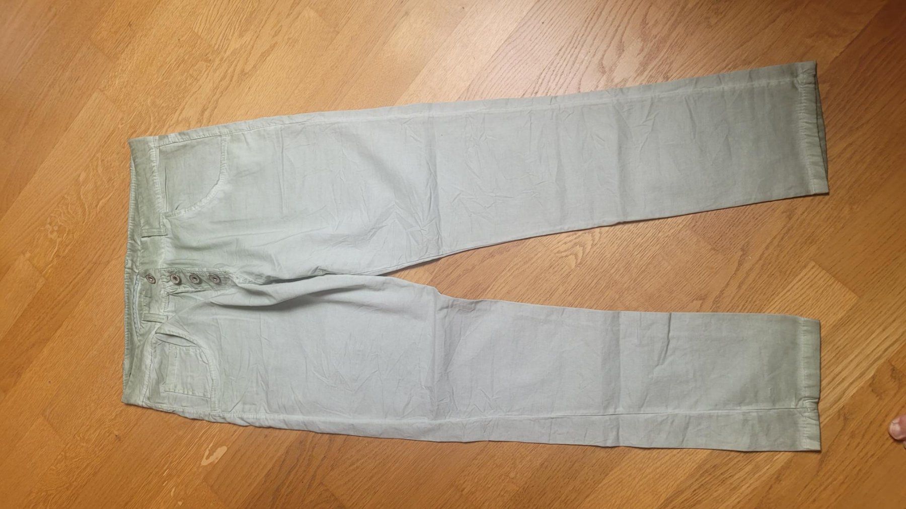 Pantaloni: Sommerhose grün, Grösse 38 – Nuovo (secondo la descrizione) da Neschwil venduto da flower_69