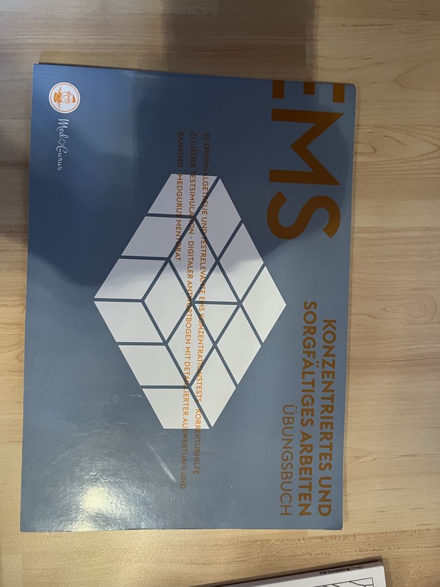 Libri: Numerus Clausus / Ems Bücher – Usato da Flims Dorf venduto da zen_765b 2