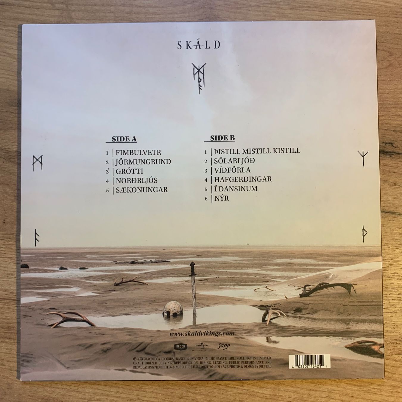 Dischi in vinile: SKÁLD - VIKINGS MEMORIES...LP EU 2020...EX/EX – Usato da Gals venduto da Diskopatshop 1