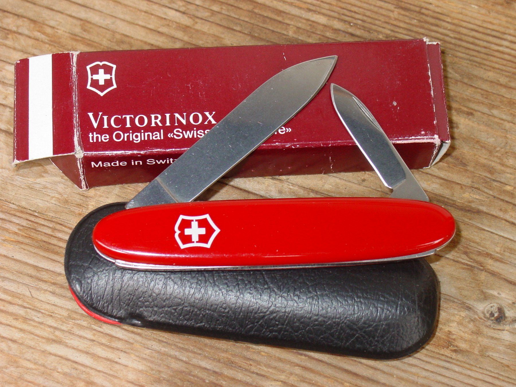 Victorinox Coltelli tascabile: Victorinox Messer von 1994 – Nuovo e nell'imballaggio originale da Ursenbach venduto da rekruten-shop 2