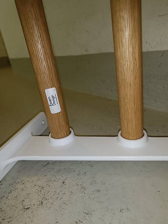 Porte manteau: Wandgarderobe – D'occasion à Solothurn par Churxxill 1