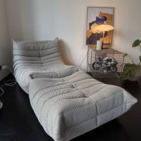 Der Sessel Togo von Ligne Roset
