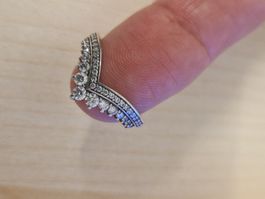 PANDORA ring silber mit Zirkonia Steinen Grösse 54