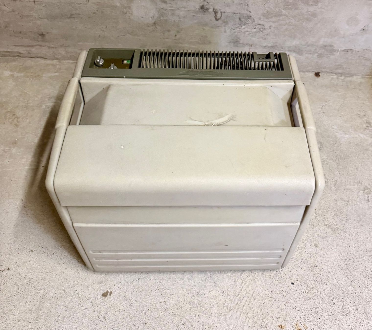 Electrolux Frigoriferi: Frigo de camping – Usato da Perly venduto da inf_jnp6