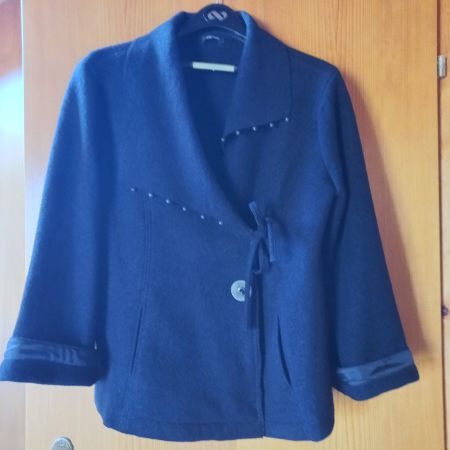 Schwarze Wickel Jacke Gr. L  Animale