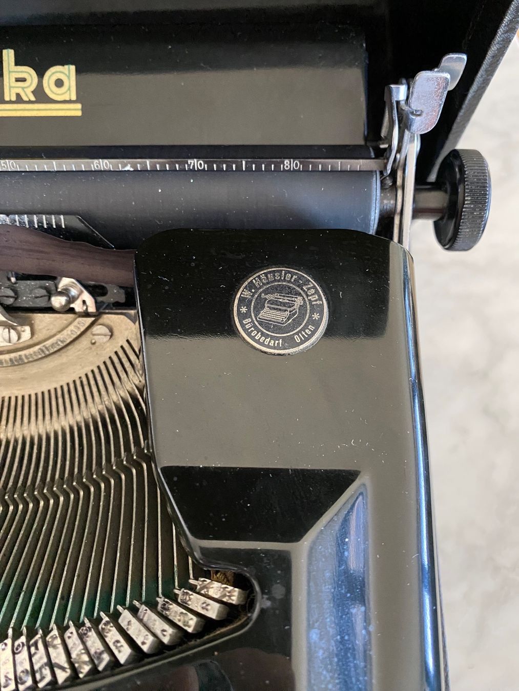 Erika Macchine da scrivere: Erika Schreibmachine (1952) – Usato da Glattpark (Opfikon) venduto da anywaya23 9