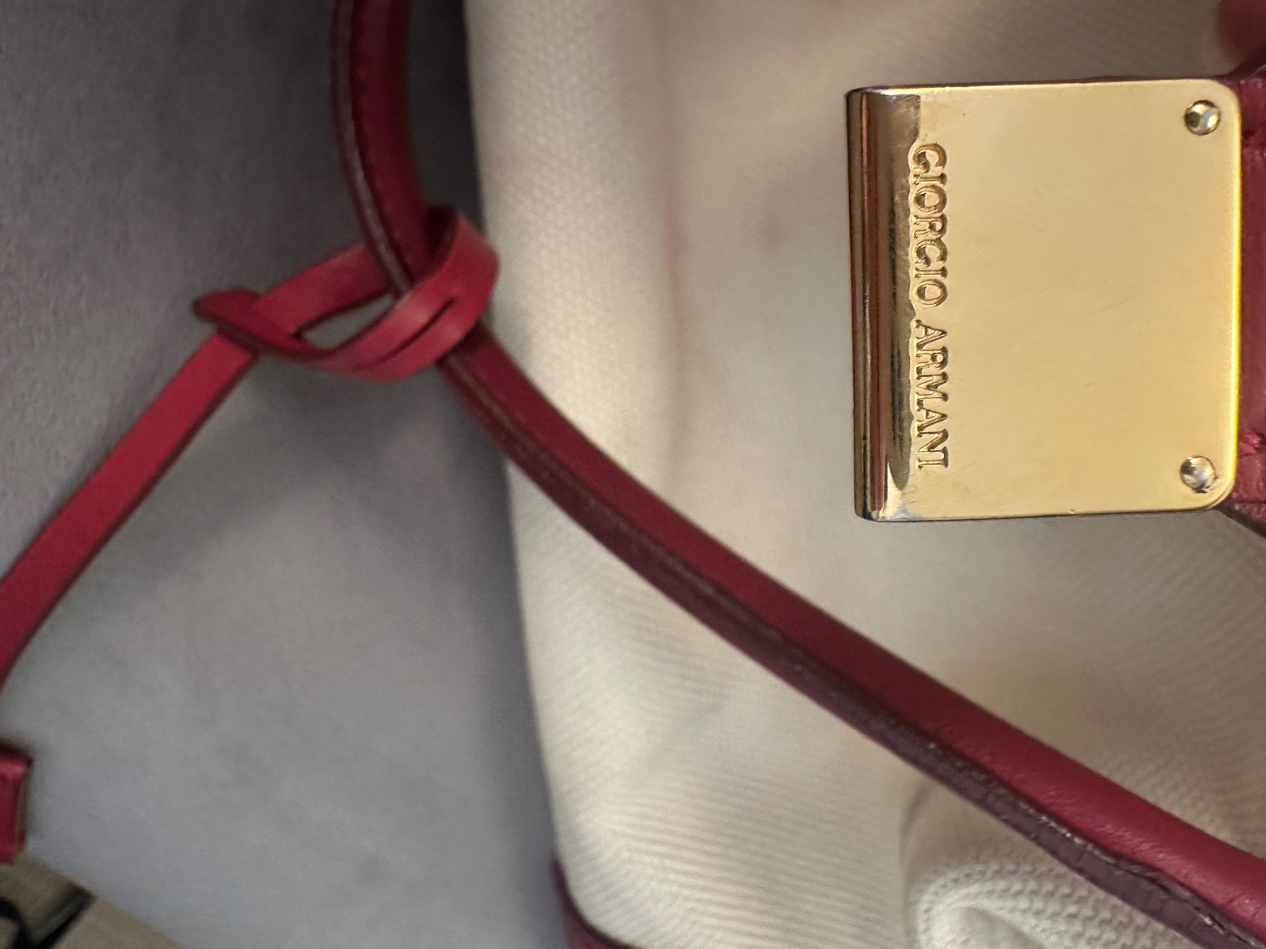 Armani Sacs femmes: Borsa Giorgio Armani – D'occasion à Paradiso par kat_srp7 6