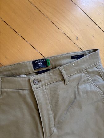 NEU - Dockers Original Chino Gr. 32 - Beige