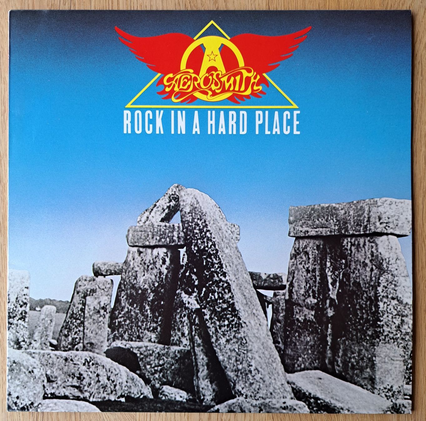 Schallplatten: Aerosmith - Rock in a hard place – Gebraucht aus Meggen von