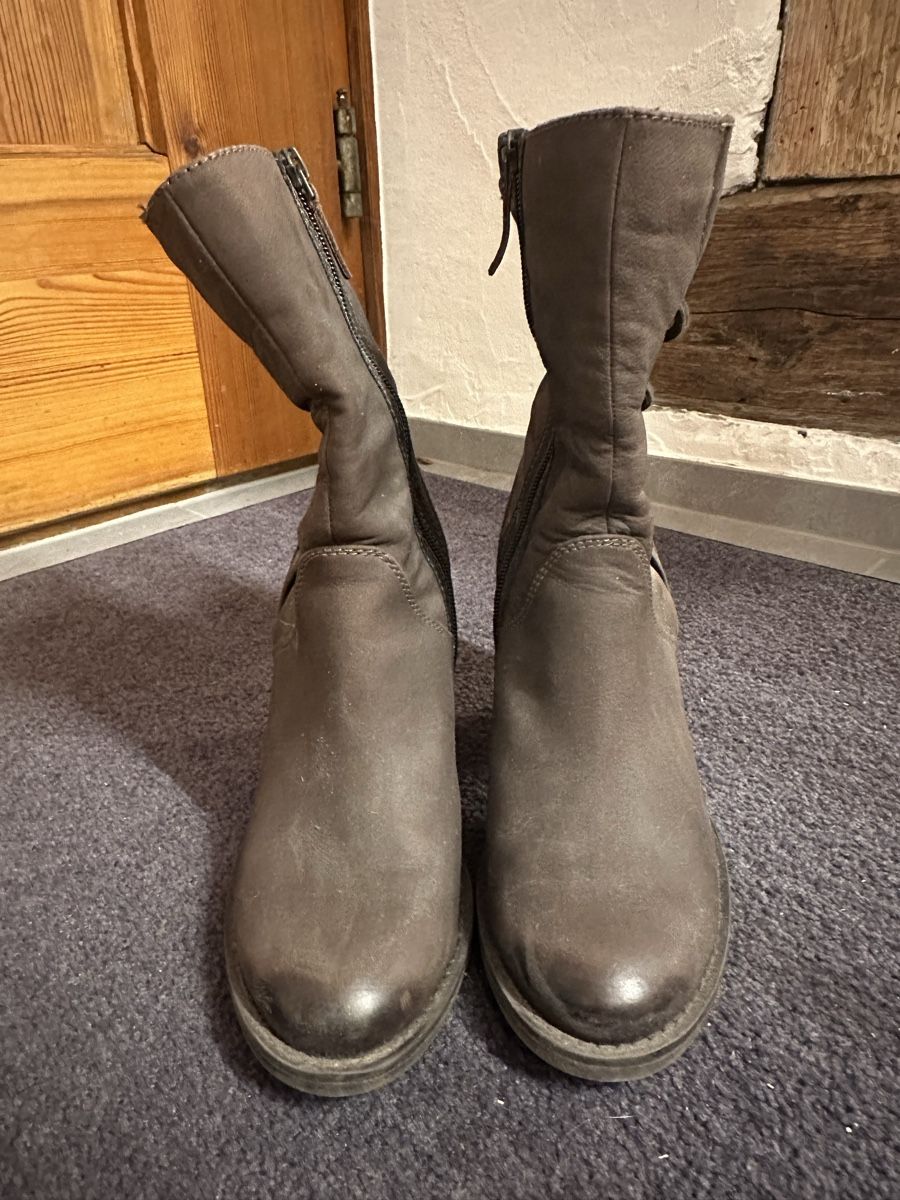 Scarpe da donna: Absatzstiefel – Usato da Niederhasli venduto da JOE92 1