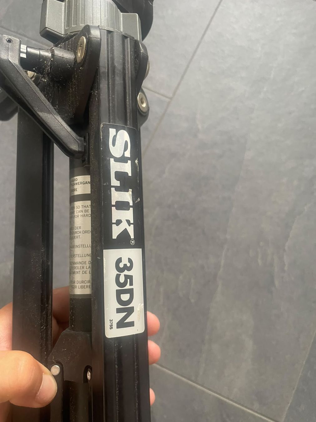 Trépieds & Accessoires: Stativ Kamera – D'occasion à Unterlangenegg par can_rf8g 4