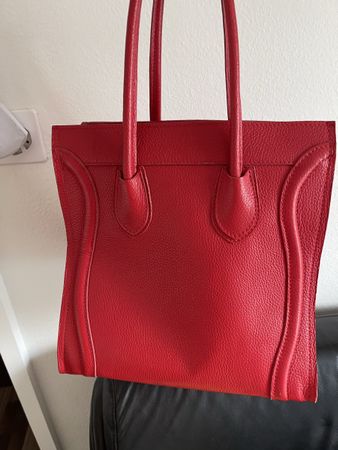Grand sac cuir véritable rouge 32 X 29X 22 / SVP lisez texte