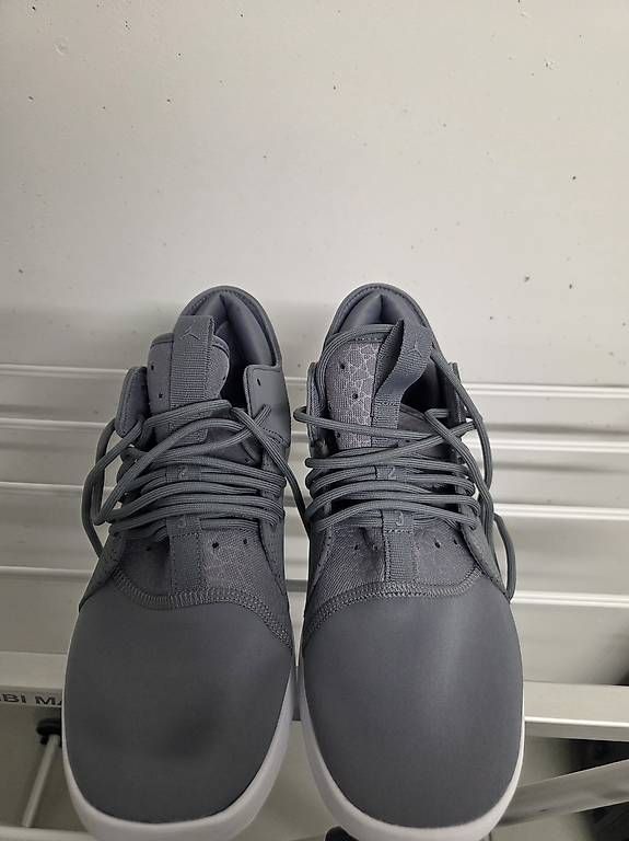 Jordan Scarpe da uomo: Nike Jordan First Class Herren Gr. 42 (NEU) – Nuovo (secondo la descrizione) da Rüfenacht BE venduto da Biancaro 4