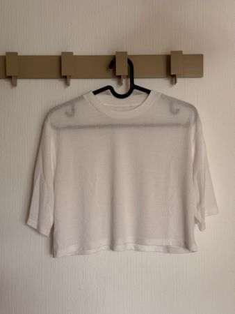 T-shirt blanc léger, crop top! Taille S