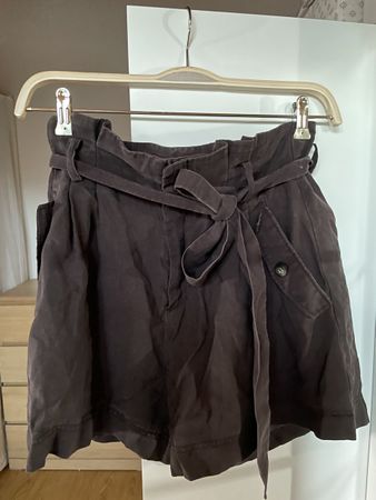 Lyocell Shorts, Gr. S/36, braun, von H&M