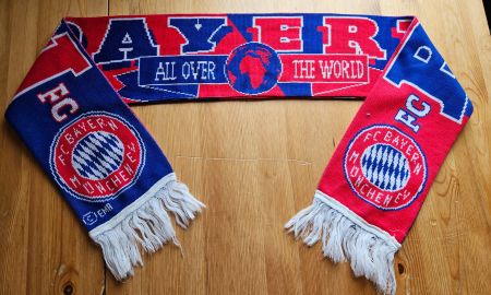 FC Bayern München Schal Fussball Fan Deutschland FCB