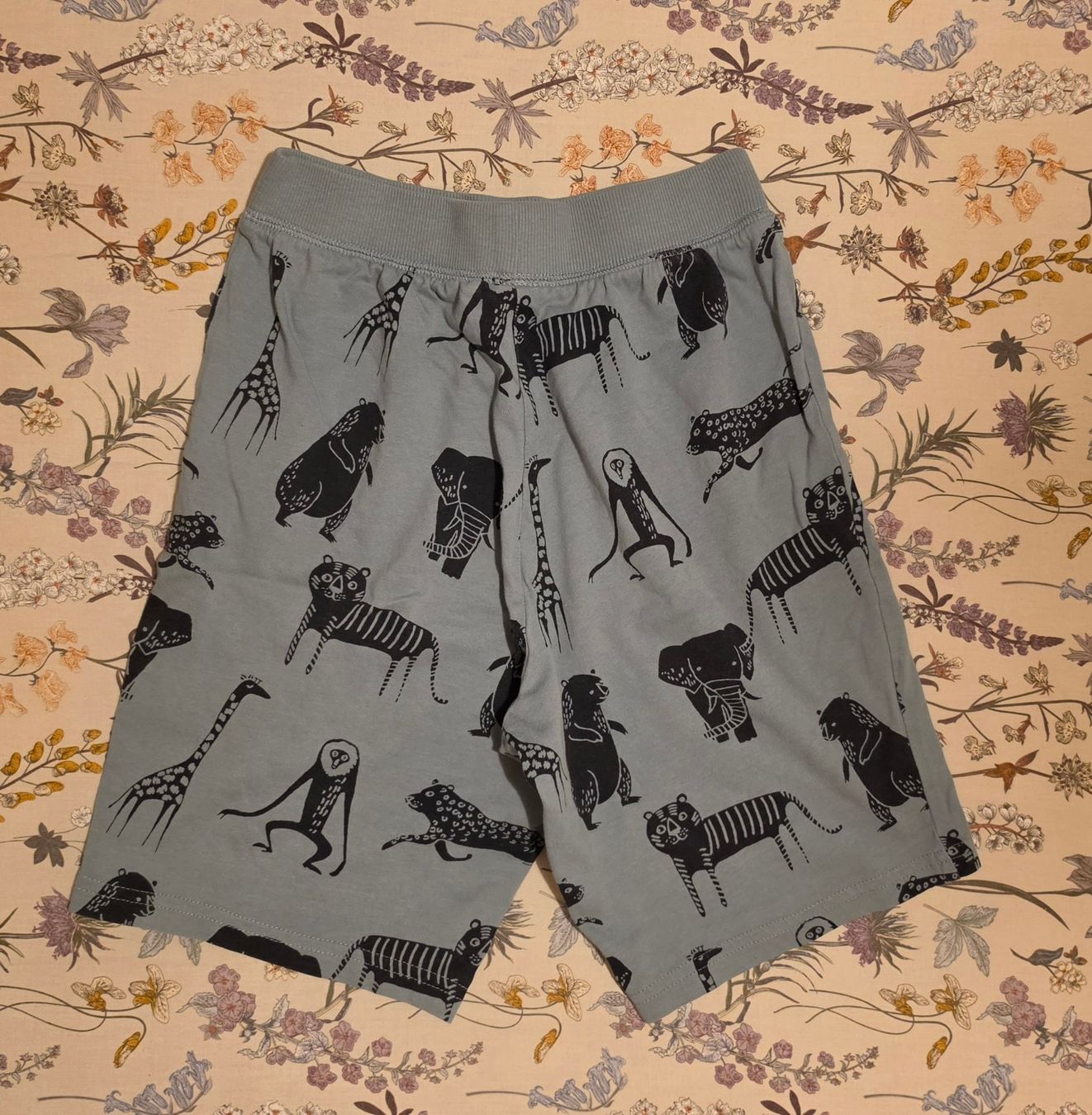 Next Pyjamas & Ähnliches: Sommerpyjama mit Tiermotiv Gr. 128 – Neu (gemäss Beschreibung) aus Zürich von Pemberleys 2