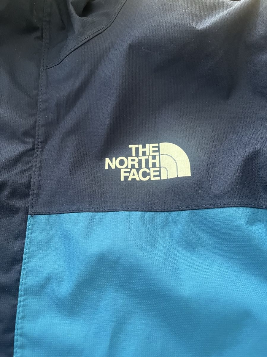 North Face Jacken & Mäntel: The North Face Boys Large Regen Windjacke – Gebraucht aus Aarau von kailing12 1