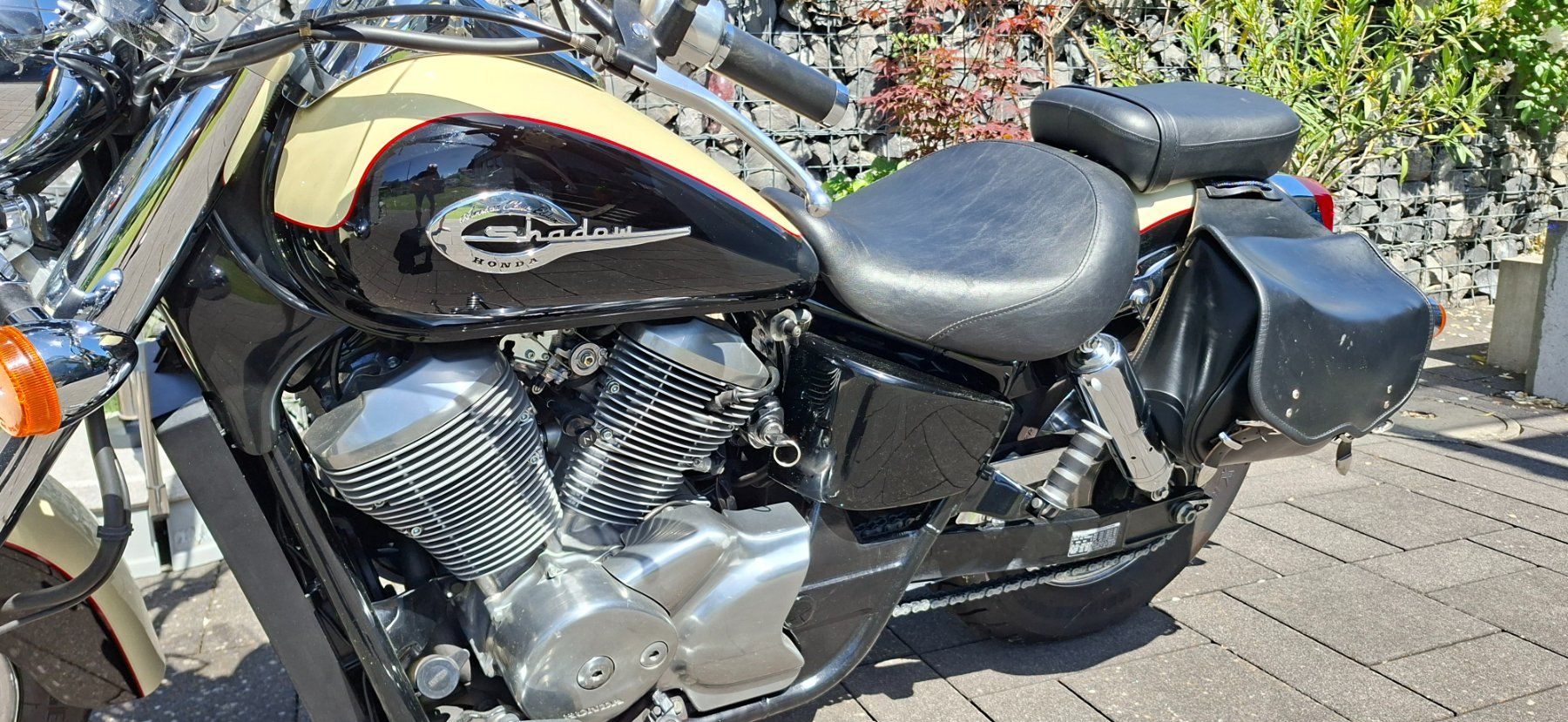 Honda Chopper: Honda Shadow VT750 C/C2 – Usato da Thun venduto da Beathun 1
