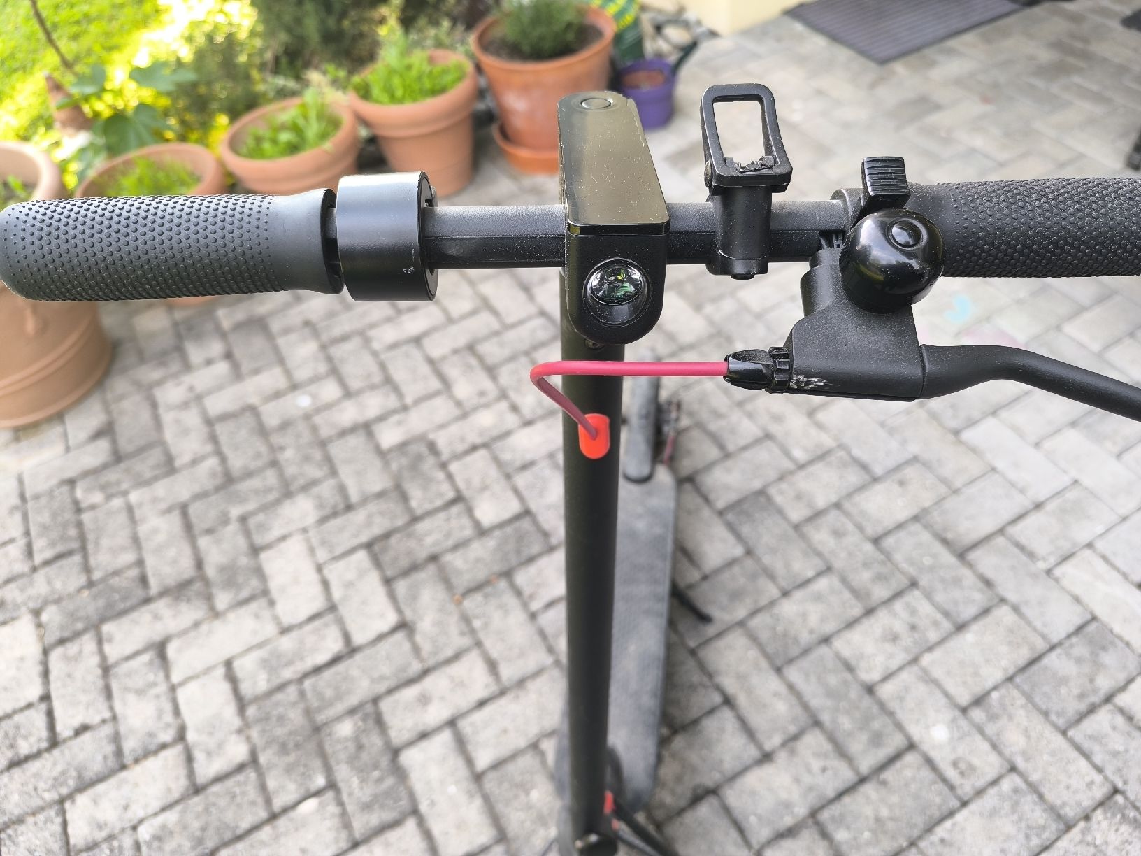 Kickboard: E-scouter Trottinett – Défectueux à Buchs SG par Cor-Pie 1